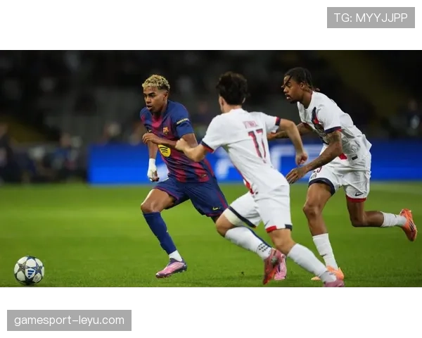 恩里克进攻体系焕发活力,战术创新引领高效破门新风尚 恩里克进攻体系焕发活力,战术创新引领高效破门新风尚