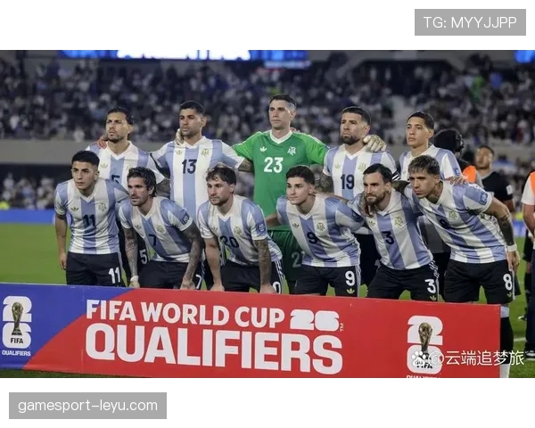 斯卡洛尼率队重建成功,阿根廷新一代球员崛起彰显竞争力提升 斯卡洛尼率队重建成功,阿根廷新一代球员崛起彰显竞争力提升