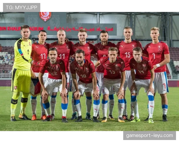 欧洲杯小组赛晋级球队出炉,强强对决引爆球迷期待 欧洲杯小组赛晋级球队出炉,强强对决引爆球迷期待