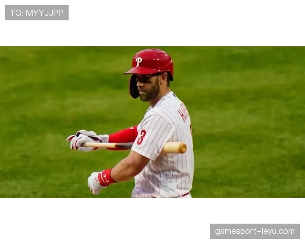 扎克拉文训练时瘦成纸片人，场下却像豪宅主人那样“大手笔”到底怎么买的这些豪车？